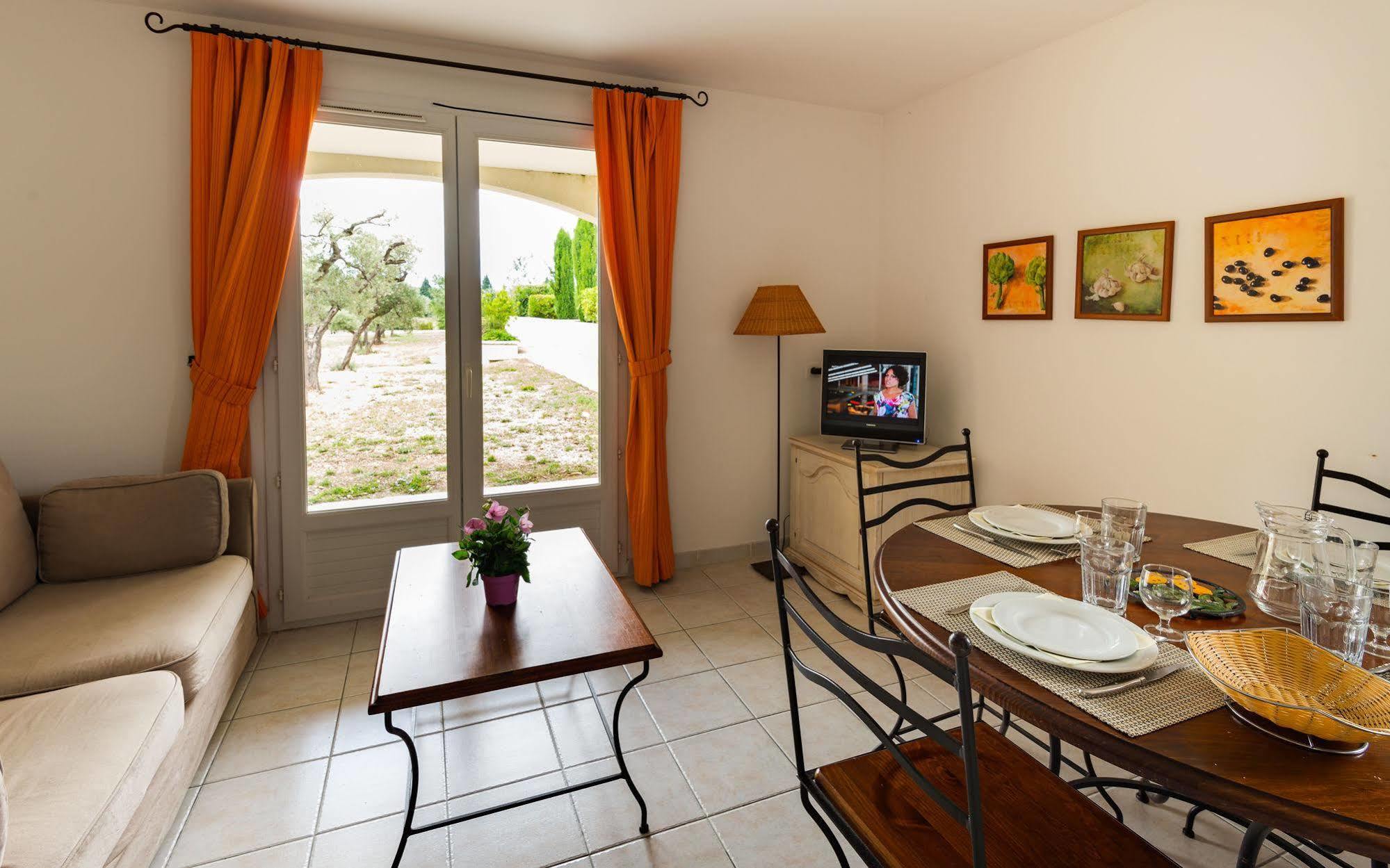 Lagrange Vacances Le Domaine De Bourgeac Paradou Εξωτερικό φωτογραφία